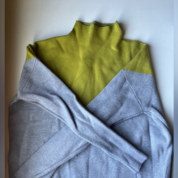 Color block high neck/Turtle neck Sweater lime/grey - Picture 5 of 7